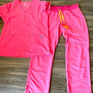 Neon pink medium Figs